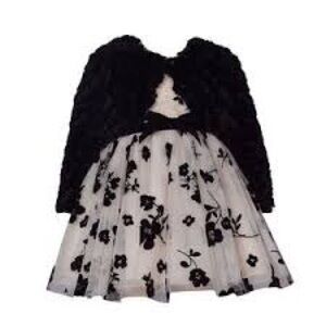 New 🆕 with tags Iris & Ivy Black and White Dress with Shrug